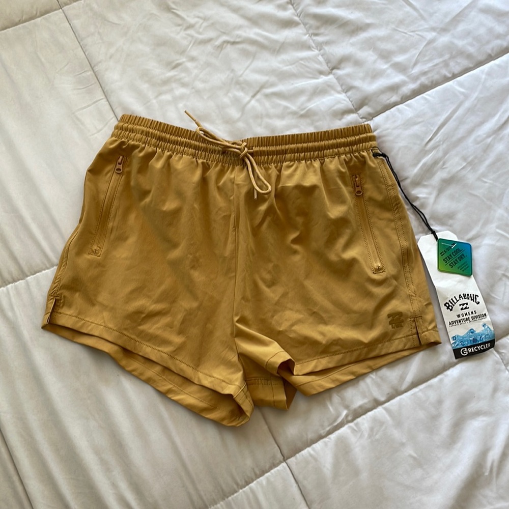 NWT Billabong Adventure Division Moisture Wicking Shorts - Golden Yellow
